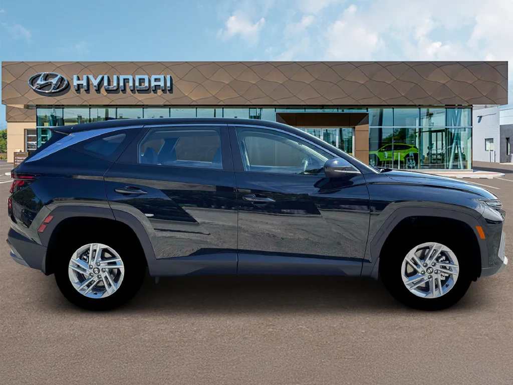 New 2026 Black Hyundai SE image 9
