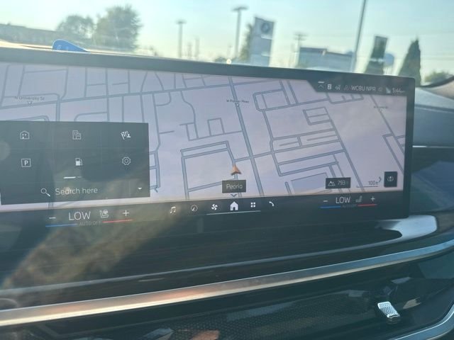 Used 2024 White Metallic BMW xDrive40i image 16