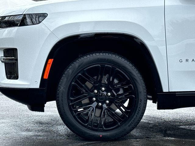 New 2026 Bright White Clear-Coat Exterior Paint Jeep Limited Reserve image 7