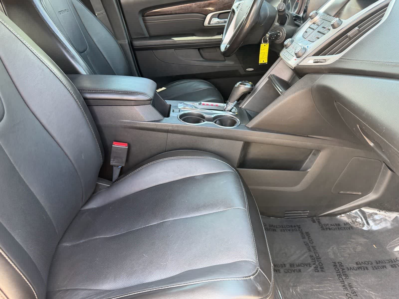 Used 2016 White Frost Tricoat GMC Denali image 13
