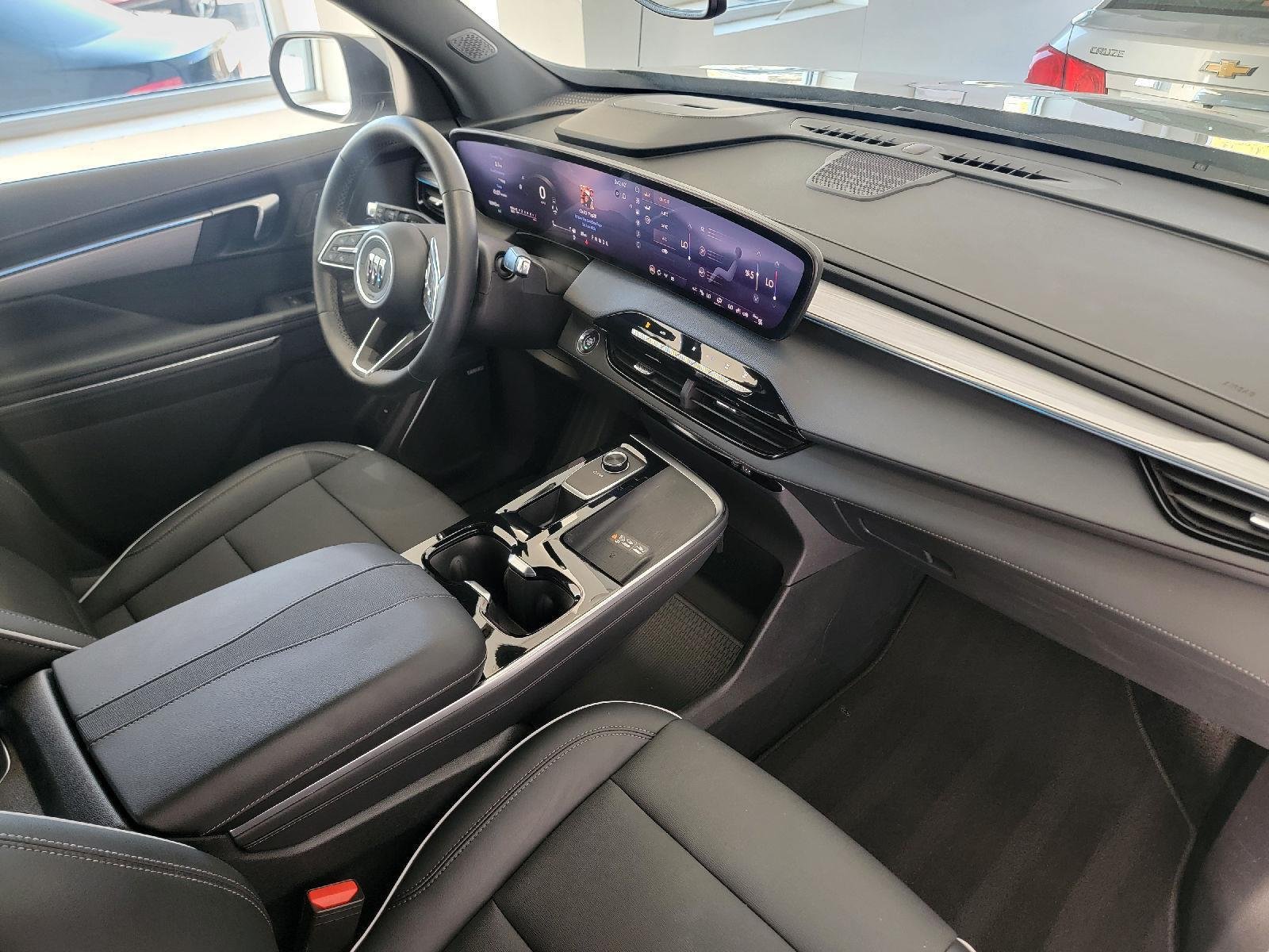 2025 Buick Enclave Preferred - Photo 26