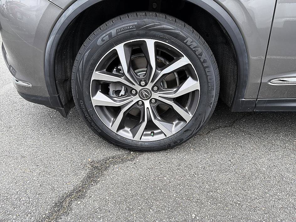 Used 2023 Liquid Carbon Metallic Acura w/Technology Package image 9