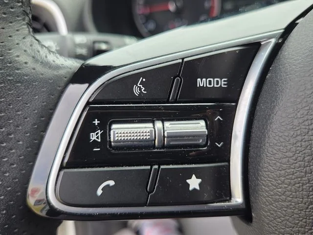 Used 2024 White Kia GT-Line image 24