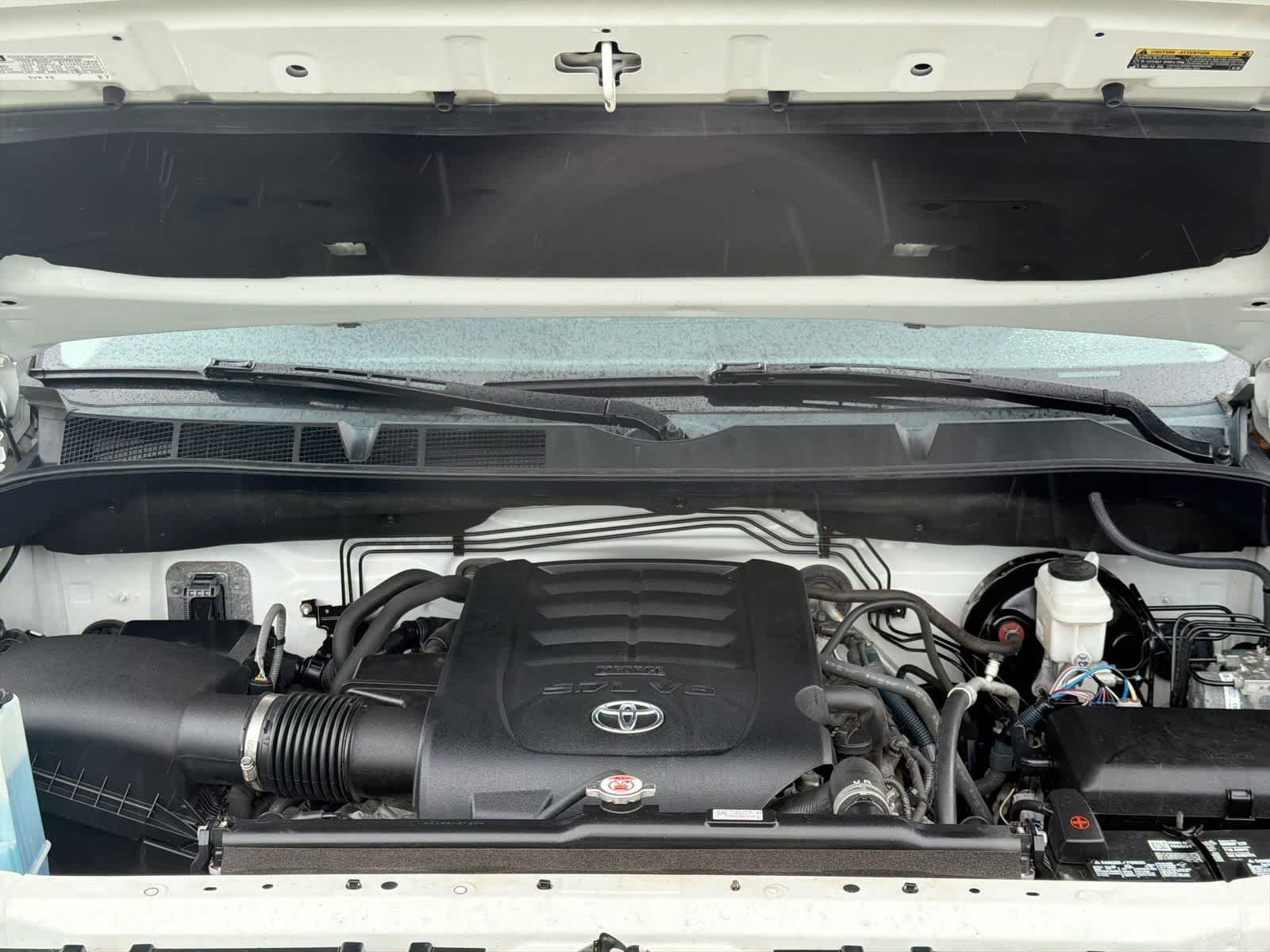 Used 2021 Wind Chill Pearl Toyota Platinum image 15