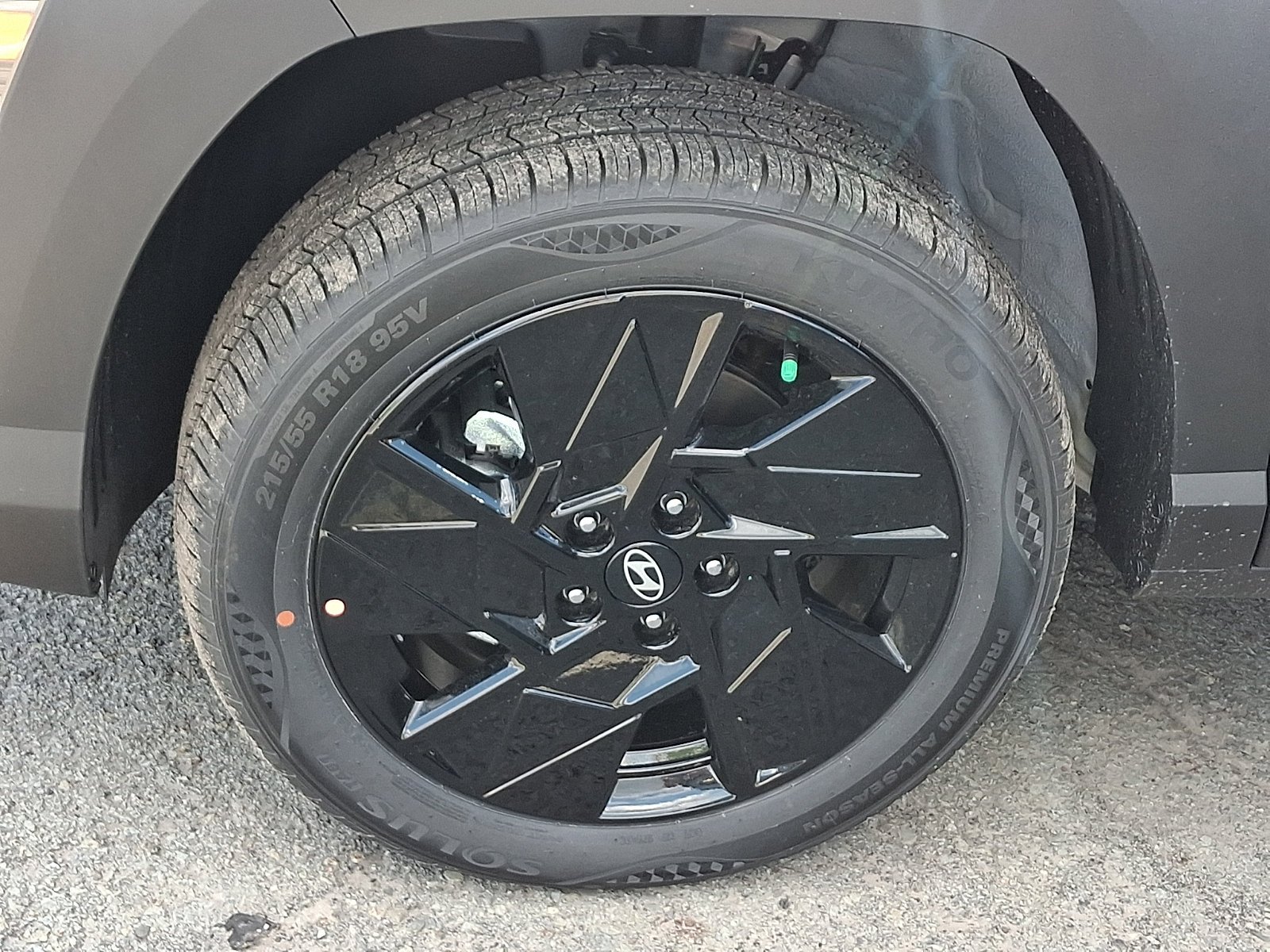 New 2026 Cyber Gray Metallic Hyundai SEL Sport image 4