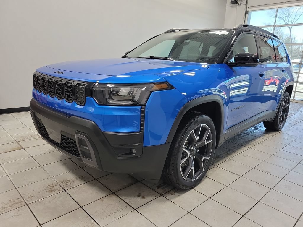 New 2026 Hydro Blue Pearl-Coat Exterior Paint Jeep Overland image 2