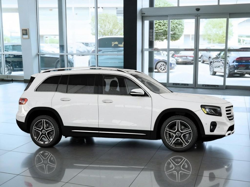 New 2026 Polar White Mercedes-Benz GLB 250 image 14