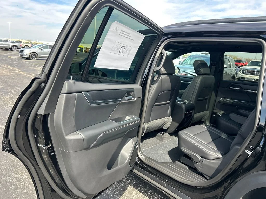 2026 GMC Acadia Elevation - Photo 32