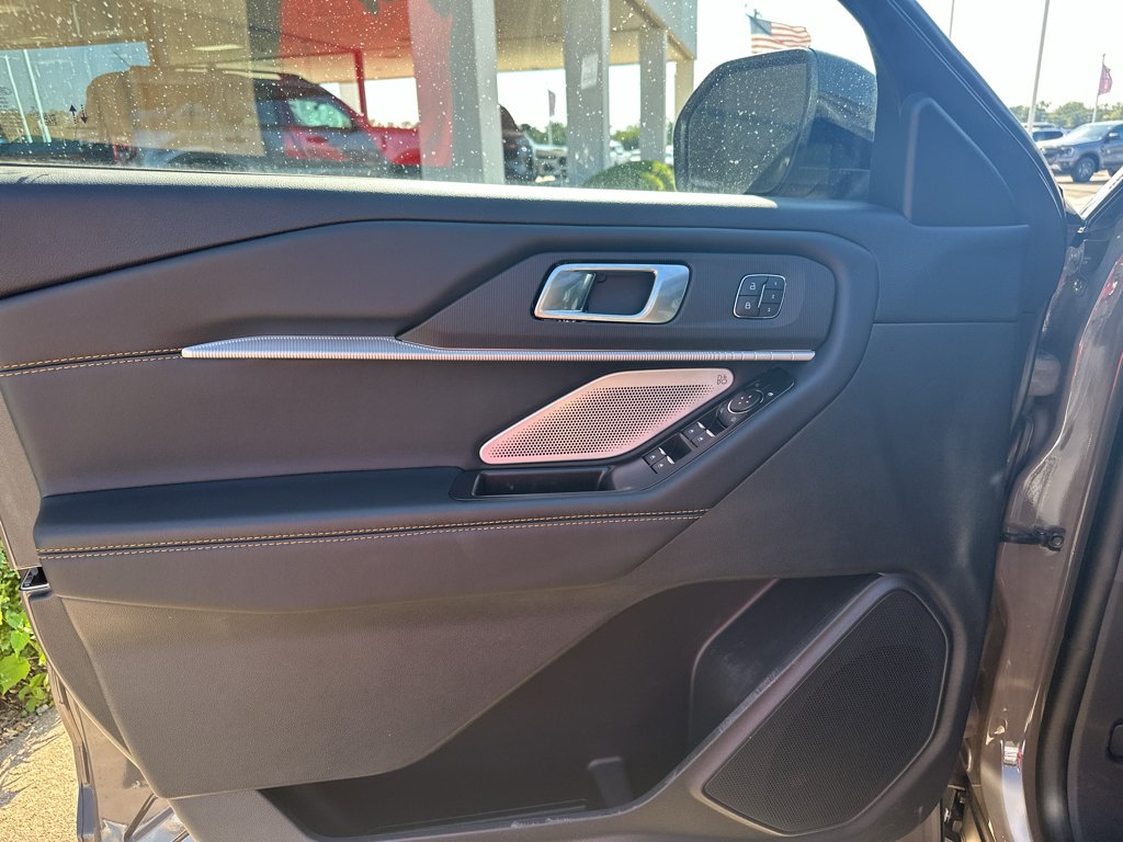 New 2026 Marsh Gray Ford Tremor® image 15