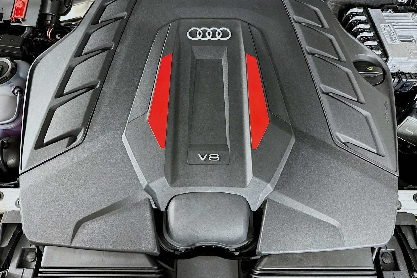 2026 Audi SQ8 Prestige - Photo 12