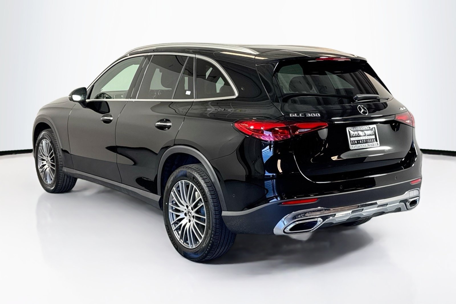 New 2026 Black Mercedes-Benz GLC 300 image 7