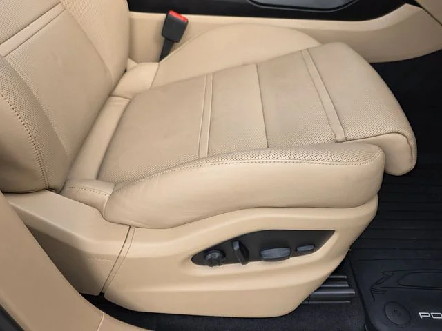 2022 Porsche Cayenne S - Photo 29