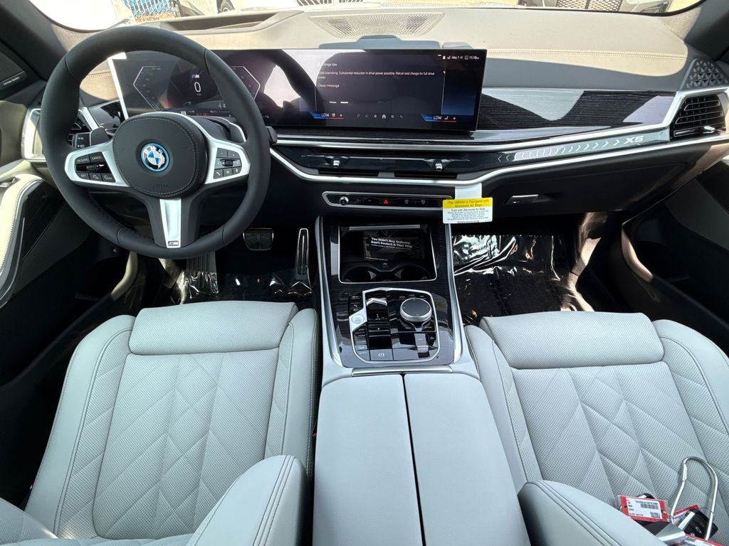 New 2026 Skyscraper Grey Metallic BMW xDrive50e image 19