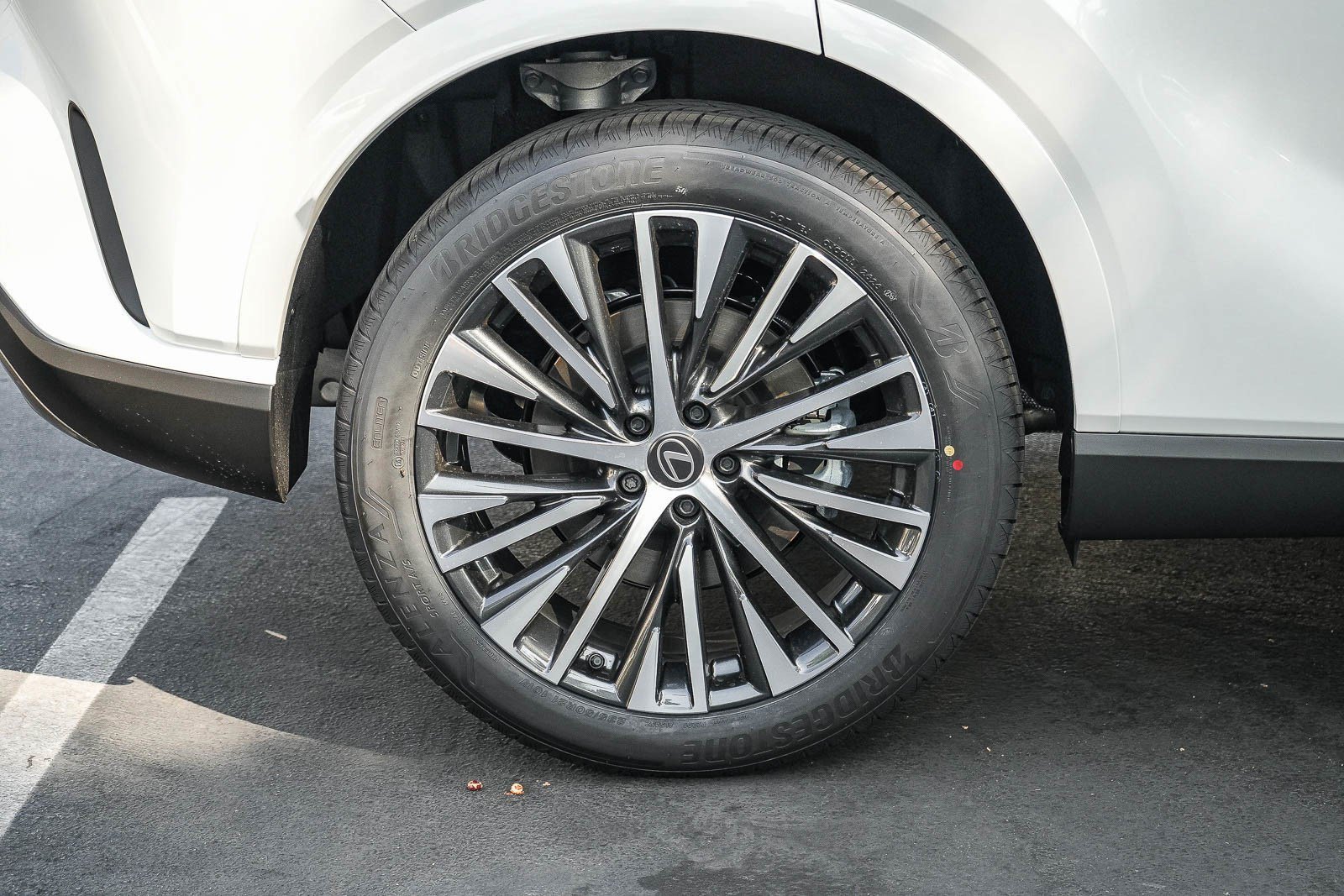 New 2026 Eminent White Pearl Lexus  350 PREMIUM+ image 11