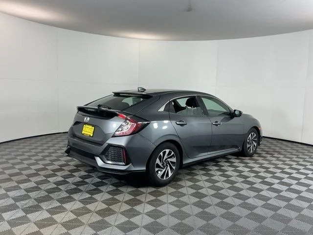 Used 2017  Honda LX image 5