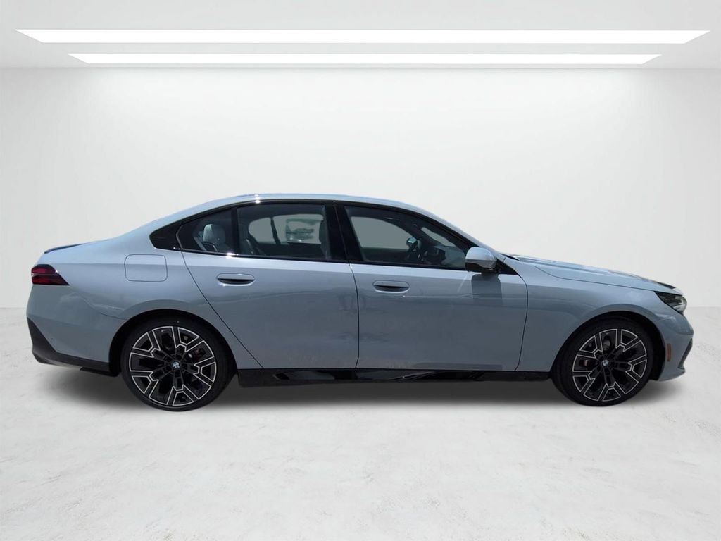 New 2027 Brooklyn Grey Metallic BMW 530i image 3