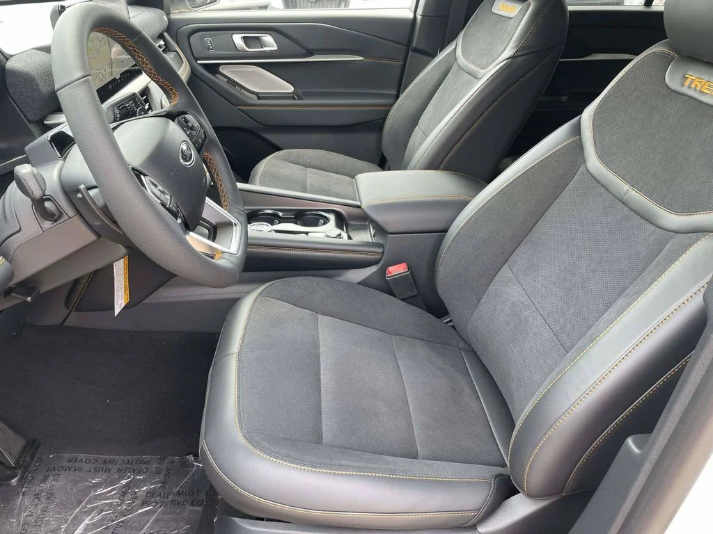 New 2026 Star White Metallic Tri-Coat Ford Tremor® image 13