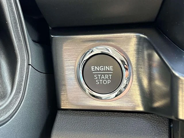 New 2026 Oxford White Ford F-350® Lariat® image 23