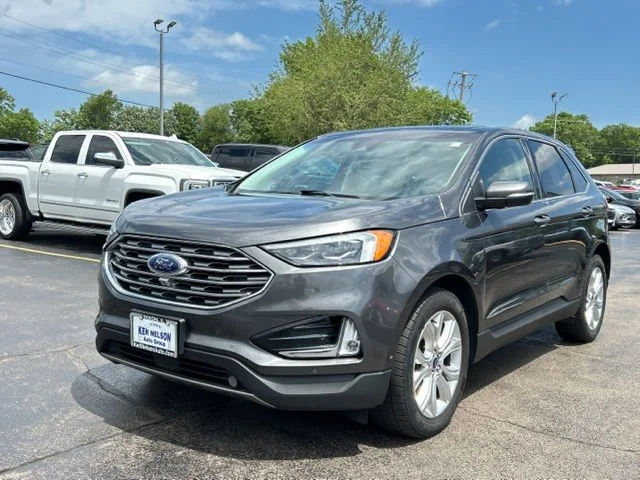 Used 2020  Ford Titanium image 5