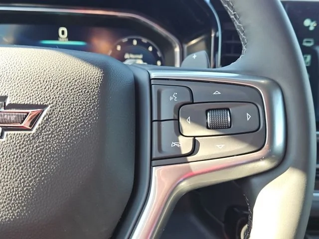 New 2026 Summit White Chevrolet LT Trail Boss image 35