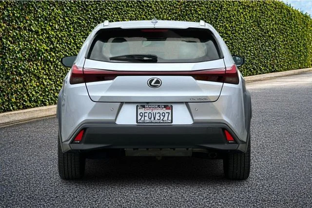 Used 2023 Silver Lexus 250h Base image 5