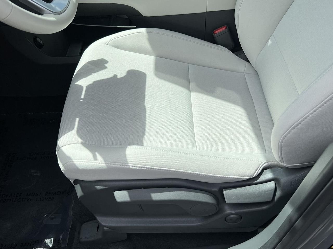 New 2026 Hampton Gray Hyundai SE AWD image 30