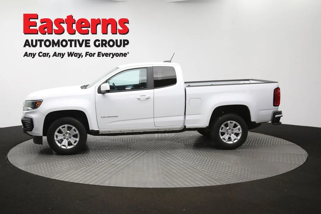Used 2022 White Chevrolet LT image 59