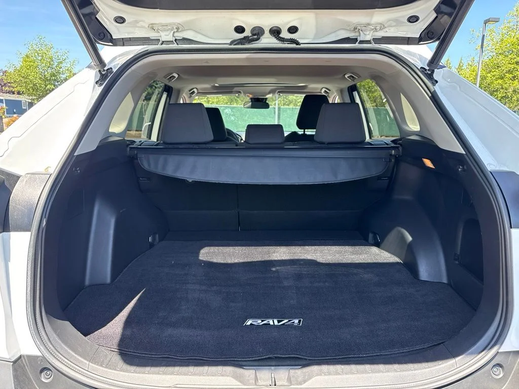 Used 2021 Super White Toyota XLE image 21