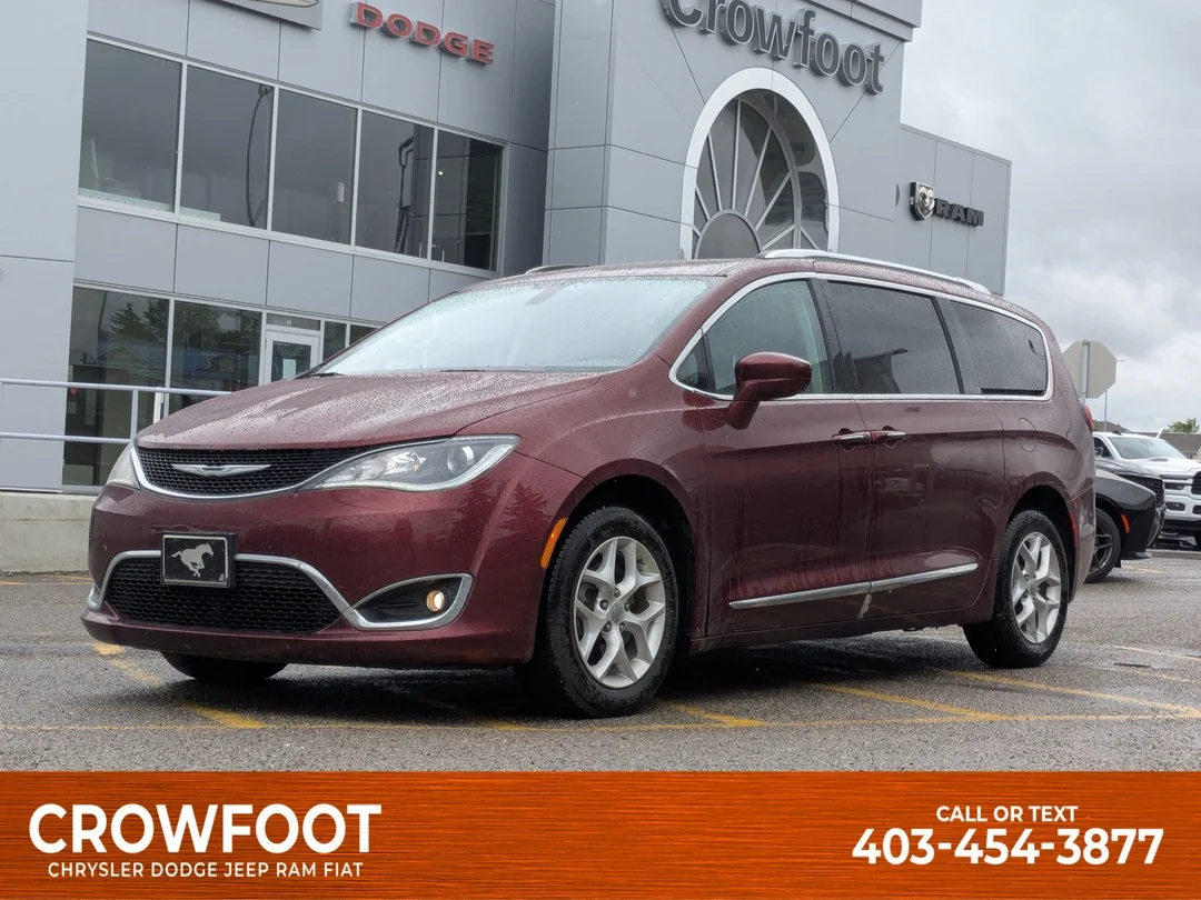 Used 2017 Red Chrysler Touring-L Plus - - FWD - 8.4 Uconnect NAV - 18 Wheels - Remote Start & More! image 1