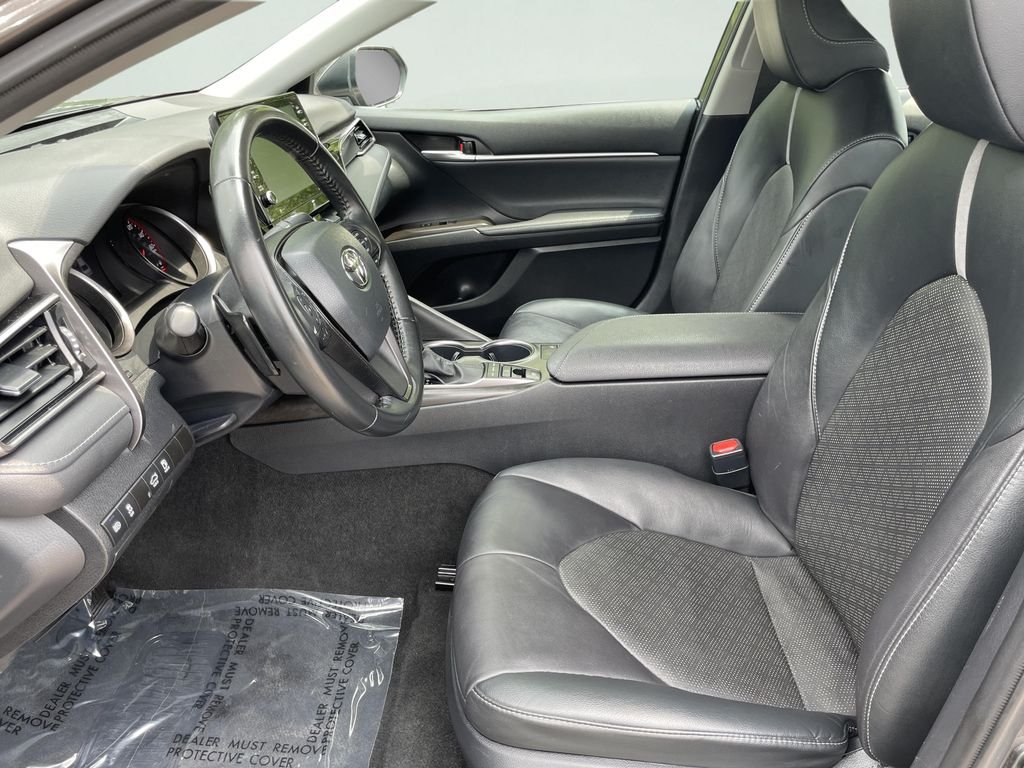 2023 Toyota Camry XSE - Photo 10