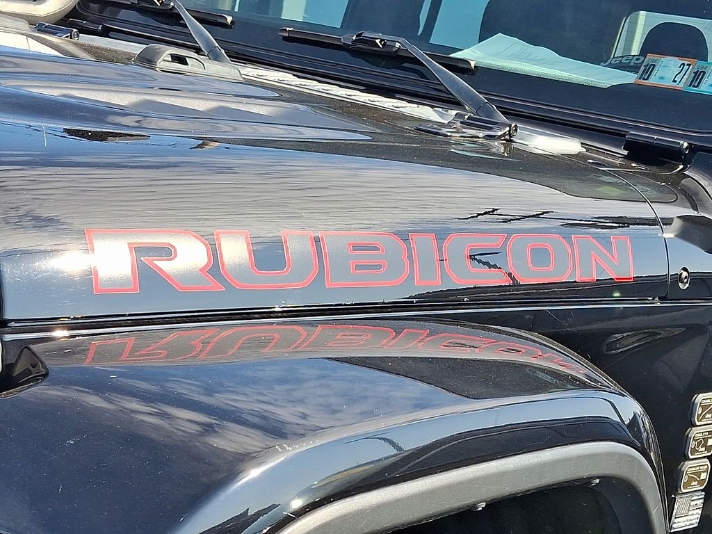 Used 2021 Black Jeep Sport image 9