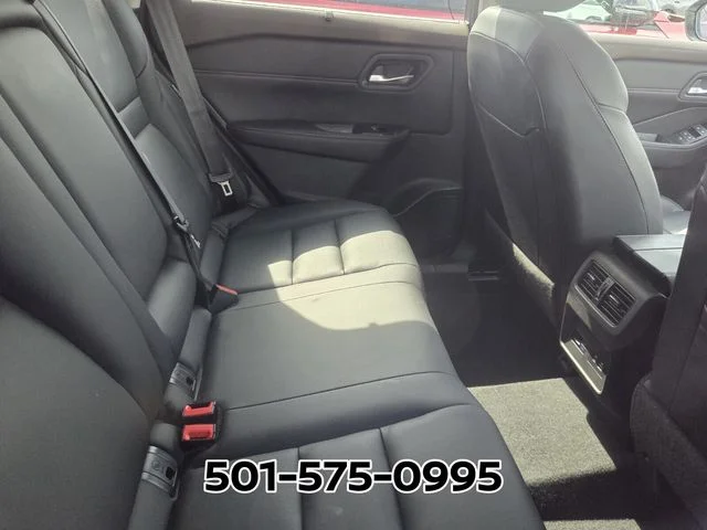 Used 2023 Gray Nissan SL image 10
