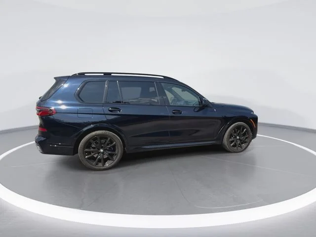 Used 2023 Black BMW xDrive40i image 12