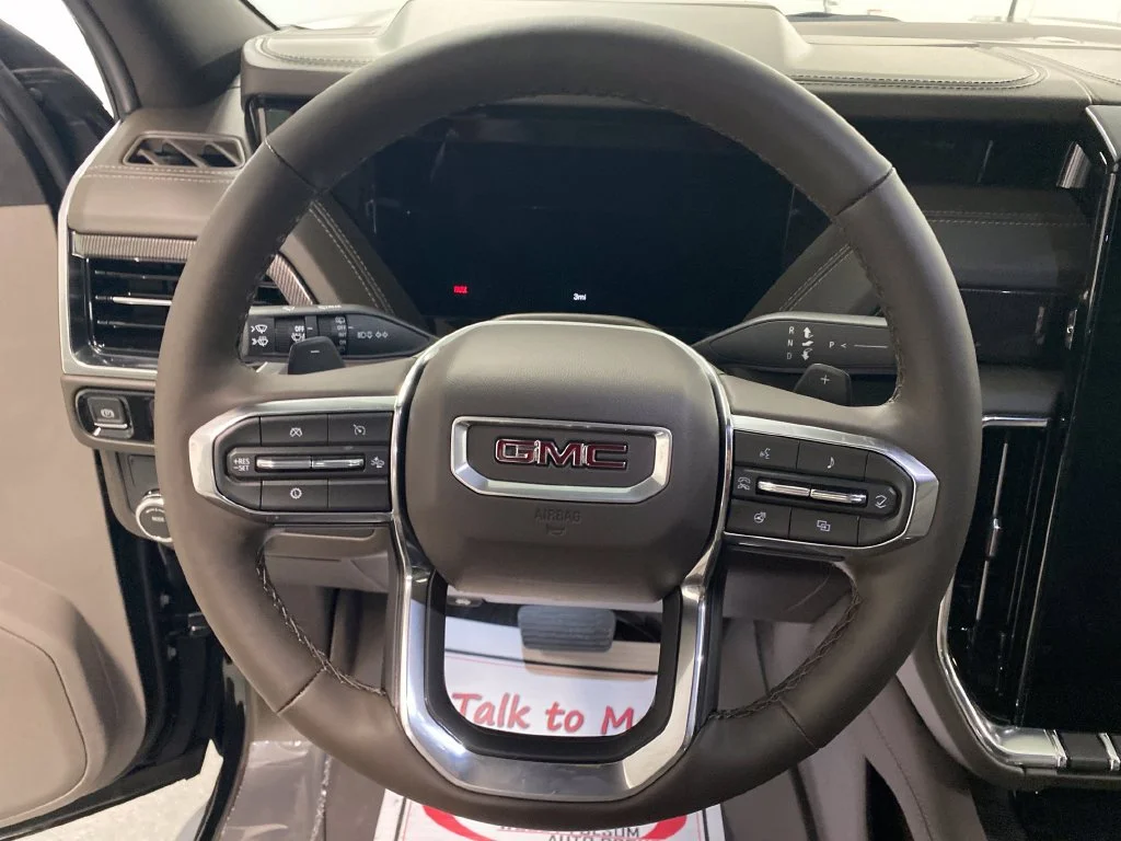 New 2027 Onyx Black GMC Elevation image 21
