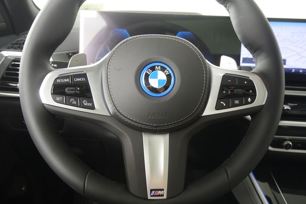 New 2026 Alpine White BMW xDrive50e image 18