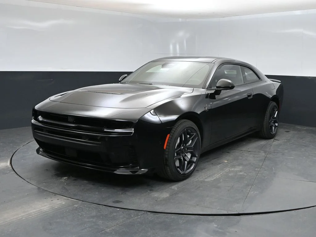 New 2026 Diamond Black Crystal Pearlcoat Dodge Scat Pack image 5