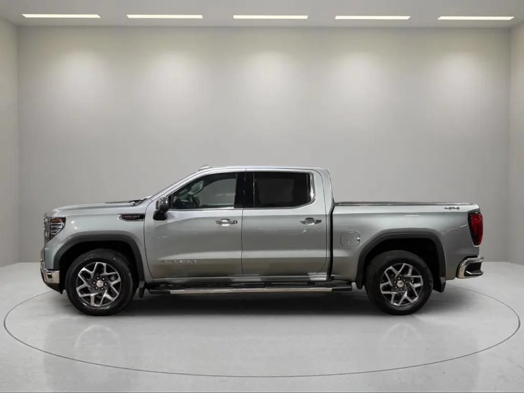 Certified Used 2023 STERLING METALLIC GMC SLT image 8