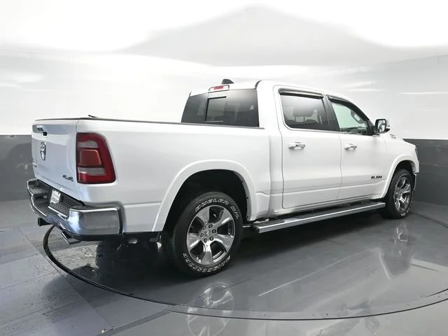 Used 2022 White Ram Laramie image 7