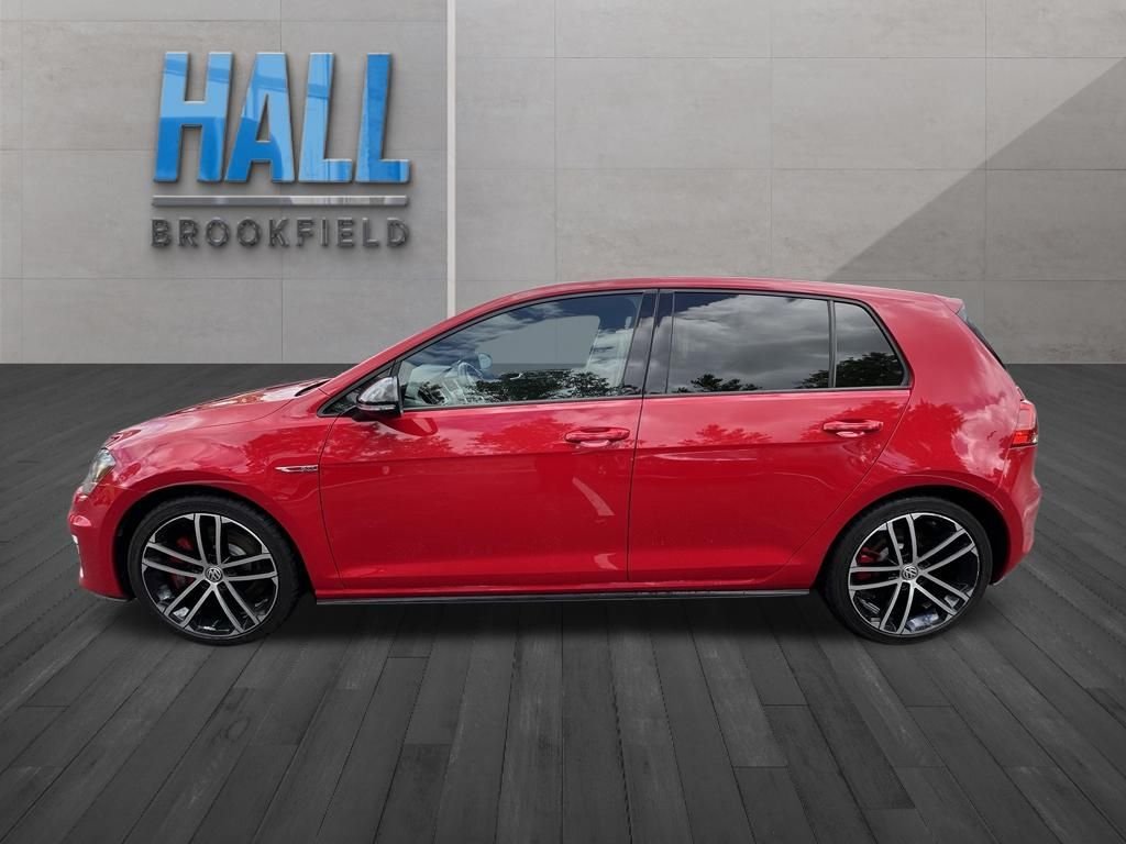 Used 2017 Red Volkswagen Sport image 2