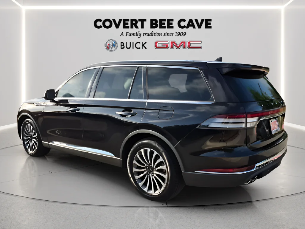 Used 2020 Black Lincoln Reserve image 14