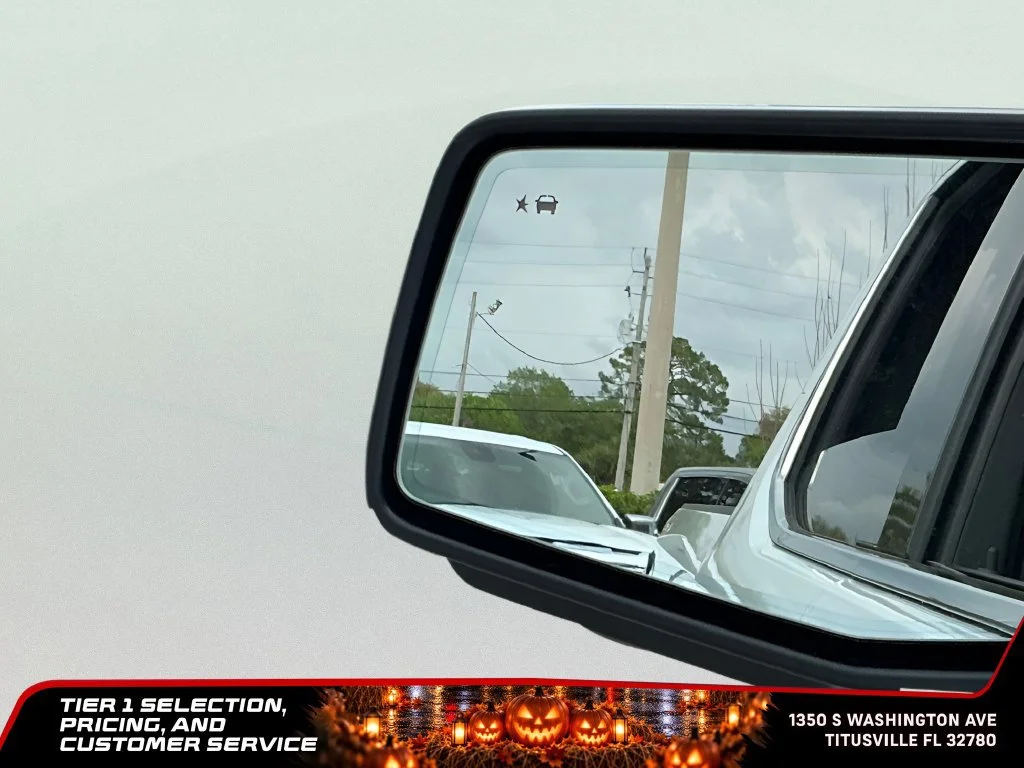 New 2026 Glacier White Tricoat GMC SLT image 47