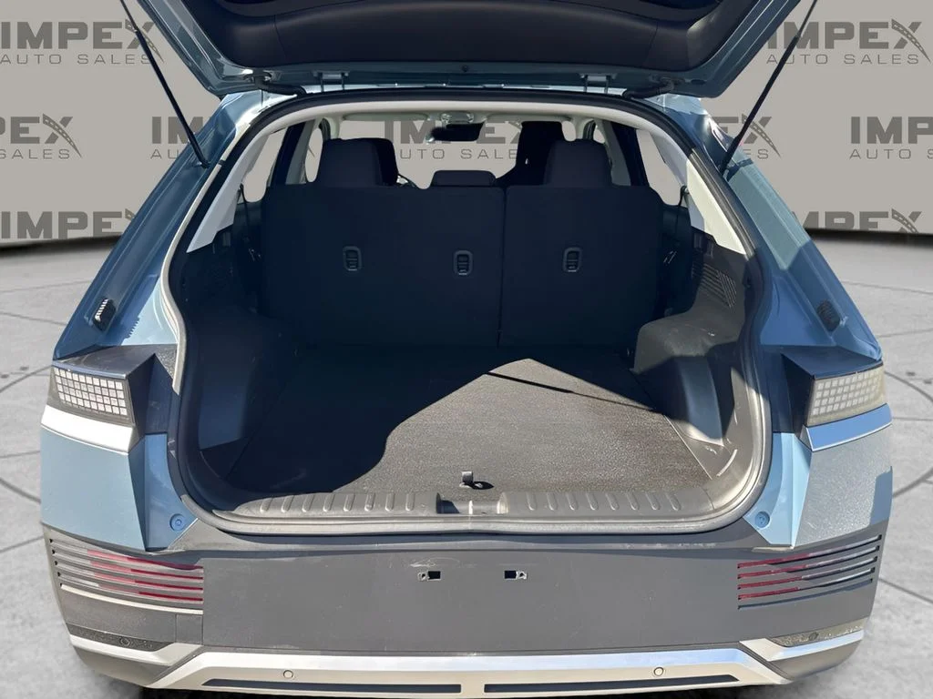 Used 2023 Blue Hyundai SE image 22