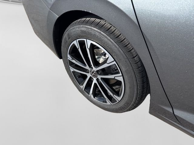 2026 Volkswagen Jetta Sport - Photo 6