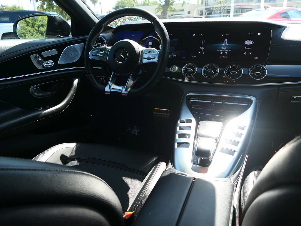 Used 2021  Mercedes-Benz 53 image 25