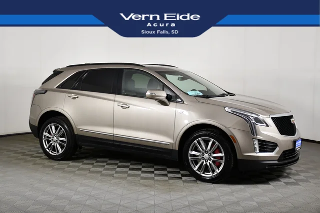 2023 Cadillac XT5 AWD Sport