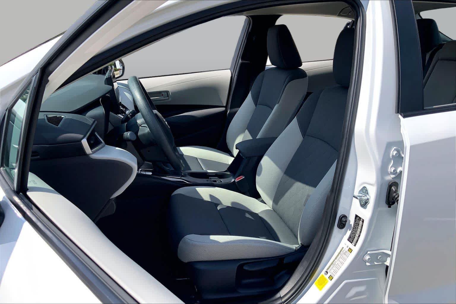 Pre-Owned 2026 Toyota Corolla LE