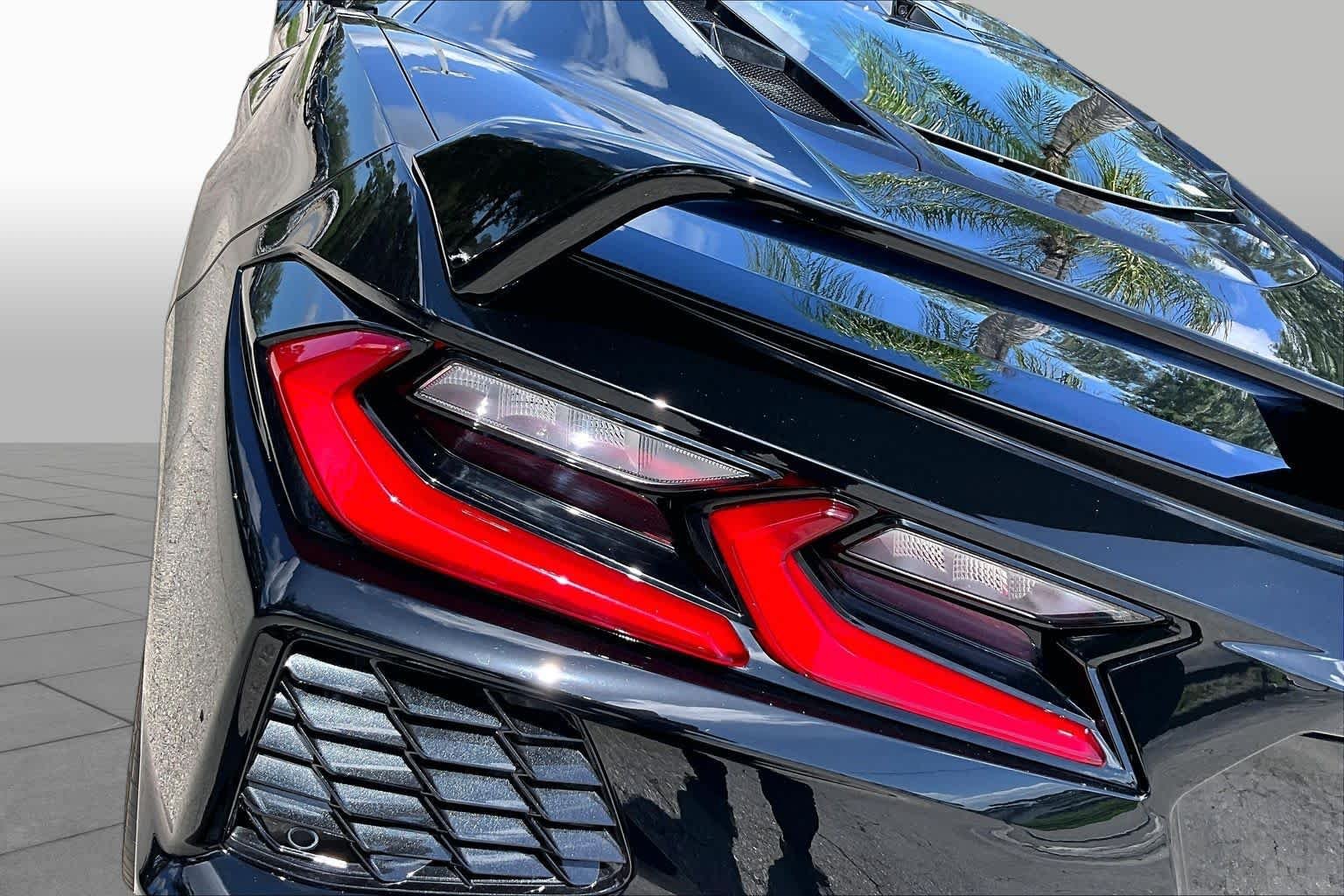 Used 2024 Black Chevrolet 3LT image 26