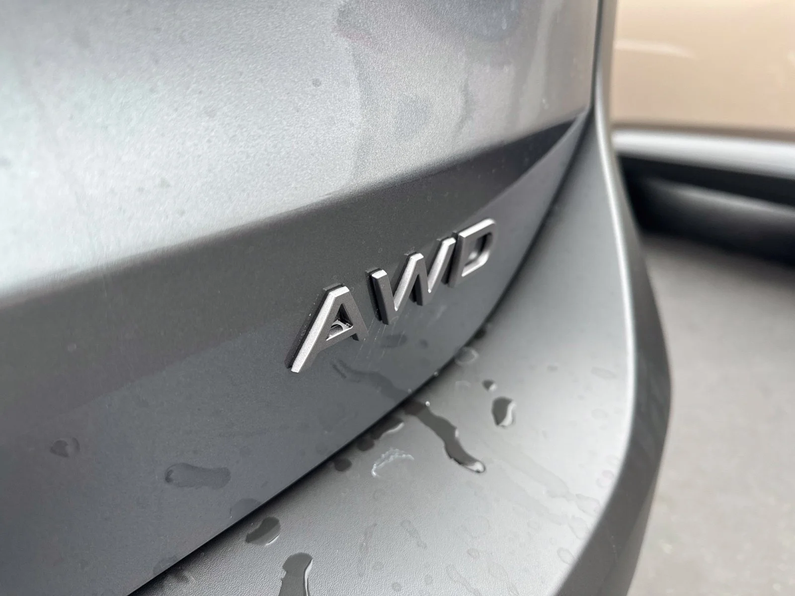 New 2027 Gun Metallic Nissan SV image 8