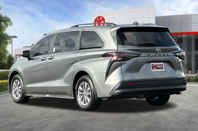 Certified Used 2026  Toyota XLE image 7