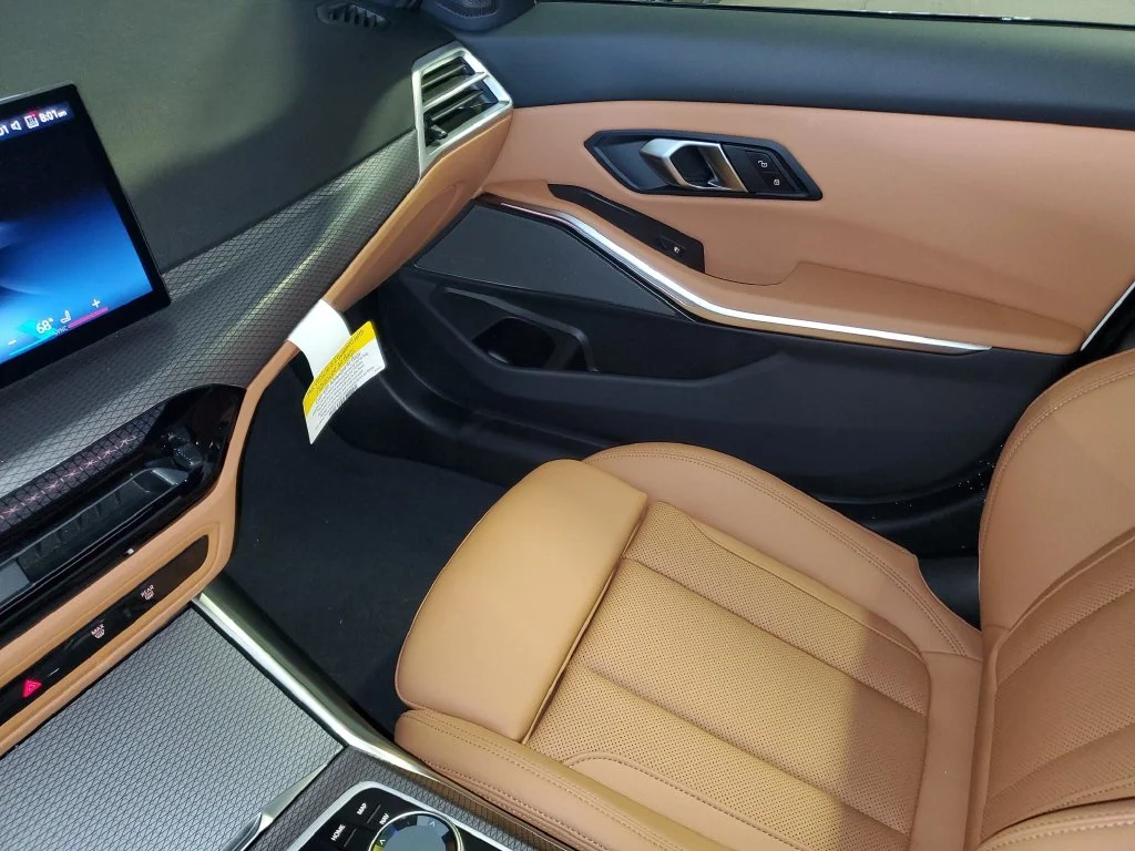 New 2026 Alpine White BMW 330i image 20